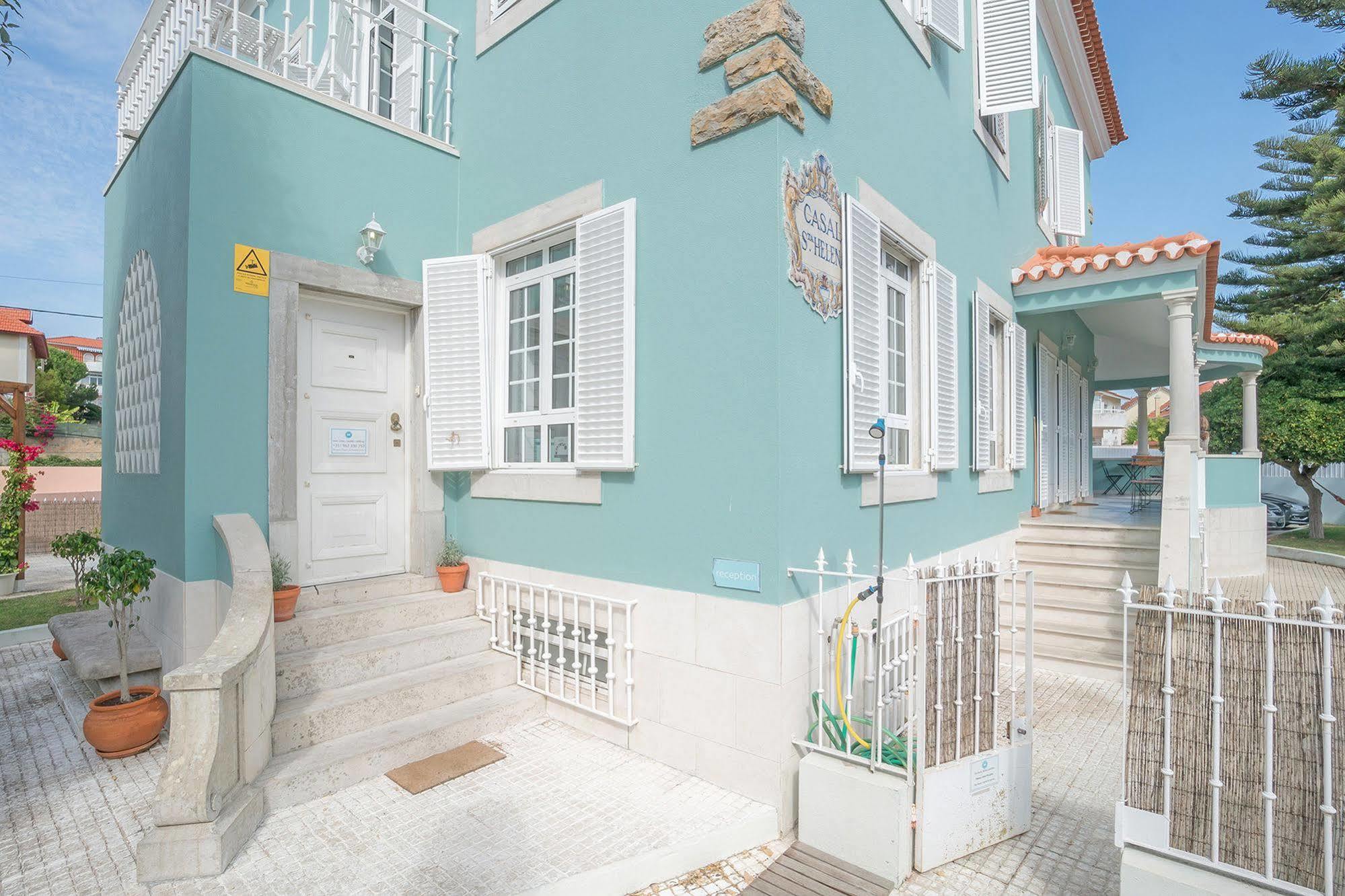 Blue Boutique Hostel & Suites Estoril Exterior photo